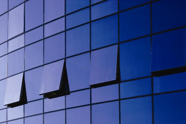 Klasik Kapaklı Silikon Cephe